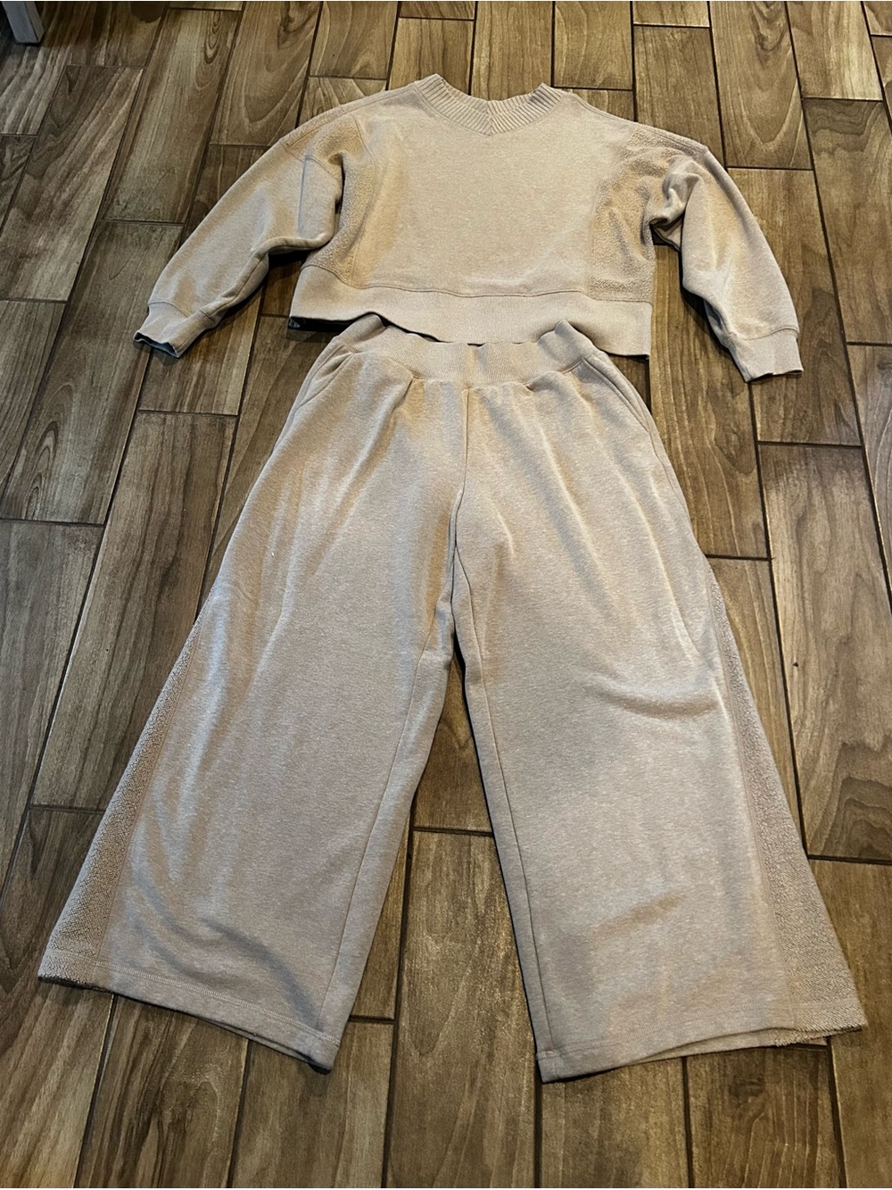 aerie Beige Cozy Wide-Leg Sweatpants & Sweatshirt Set